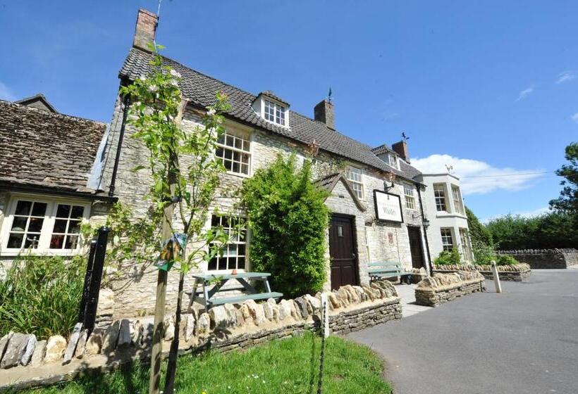 Отель The Horse And Groom Inn