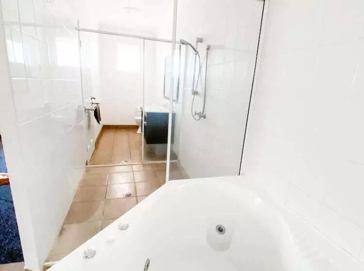 호텔 The Kimberley Grande Resort