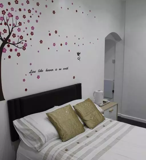 호텔 The Moray House