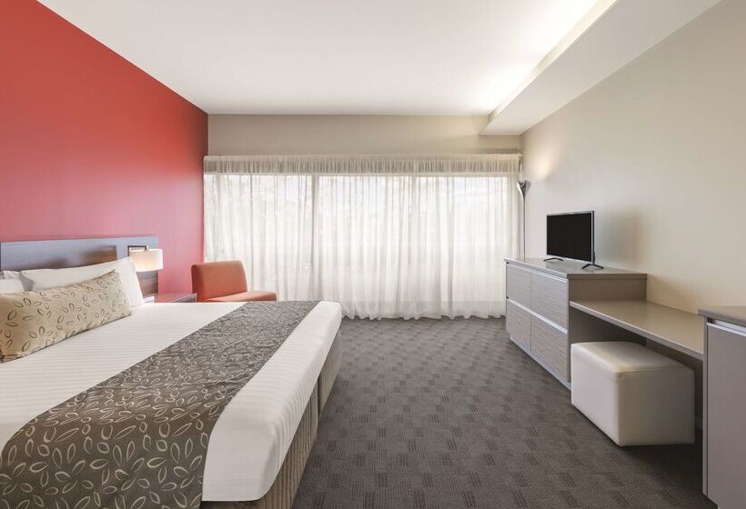Travelodge Hotel Hobart Airport