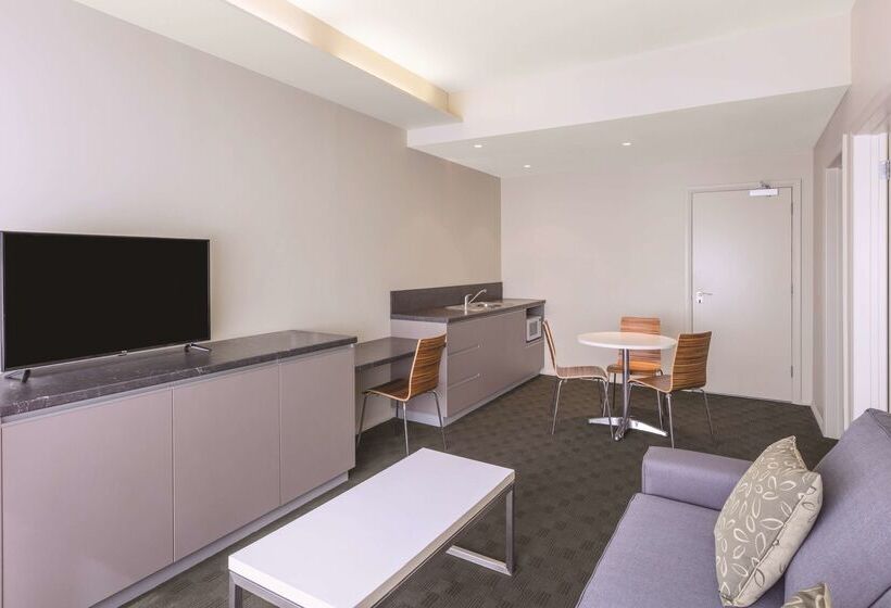 Travelodge Hotel Hobart Airport