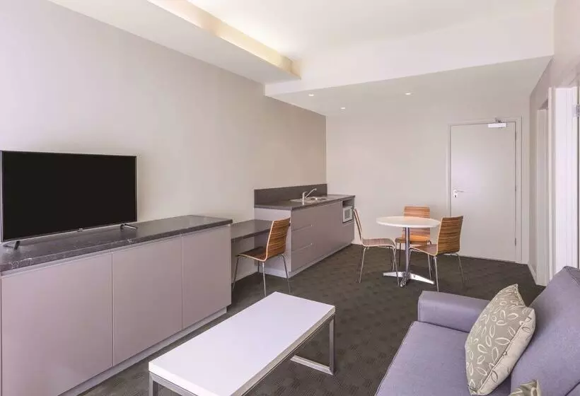 Travelodge Hotel Hobart Airport