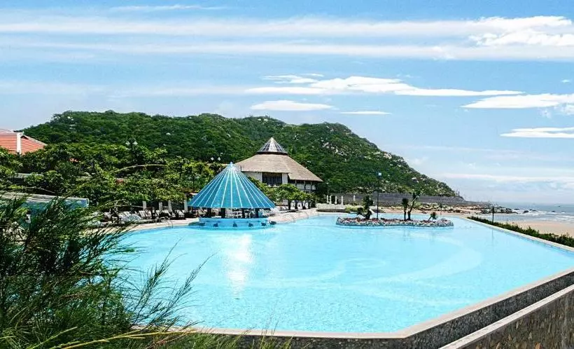 Long Hai Beach Resort