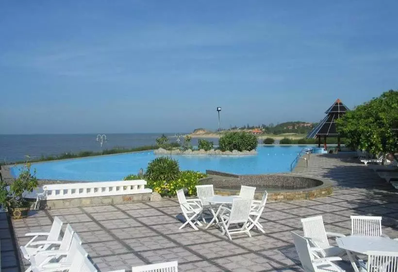 Long Hai Beach Resort