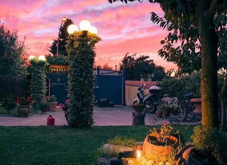 Aamiaismajoitus (B&B) Il Bacio E La Nocciola