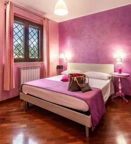 Aamiaismajoitus (B&B) Il Bacio E La Nocciola