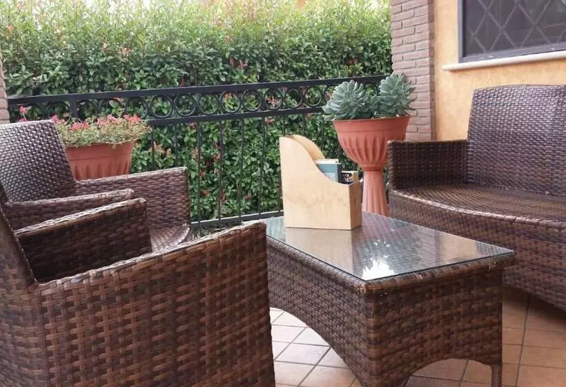 Aamiaismajoitus (B&B) Il Bacio E La Nocciola