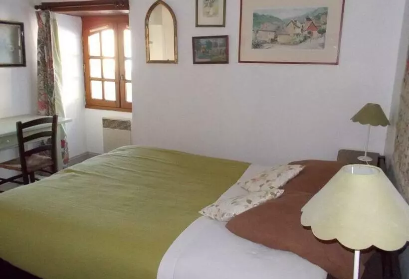 Aamiaismajoitus (B&B) La Demeure Saint Clar