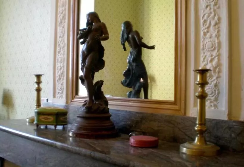 Aamiaismajoitus (B&B) La Demeure Saint Clar