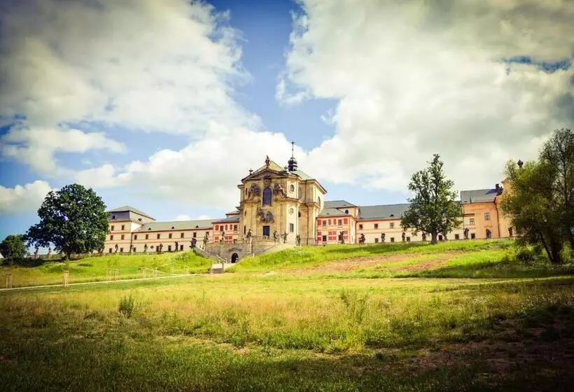 Majatalo Guest House Kuks