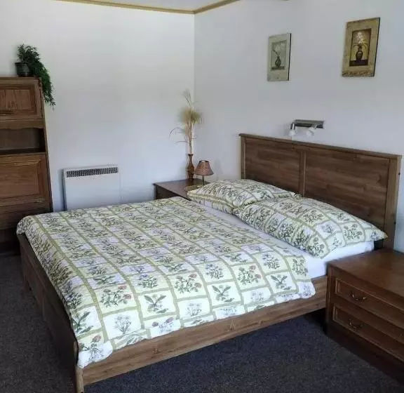 Majatalo Guest House Kuks