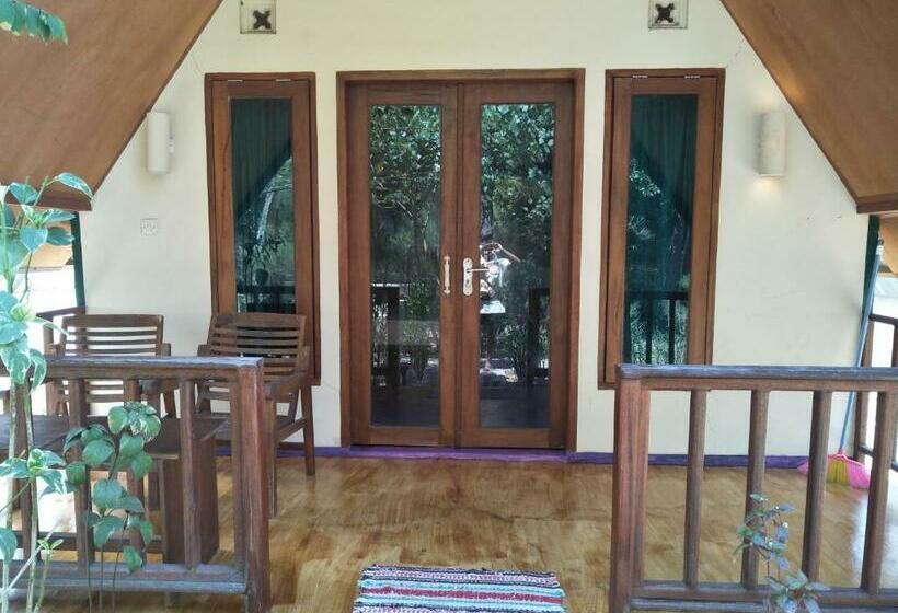 פנסיון Pondok Anjani