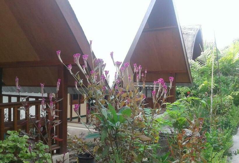 פנסיון Pondok Anjani