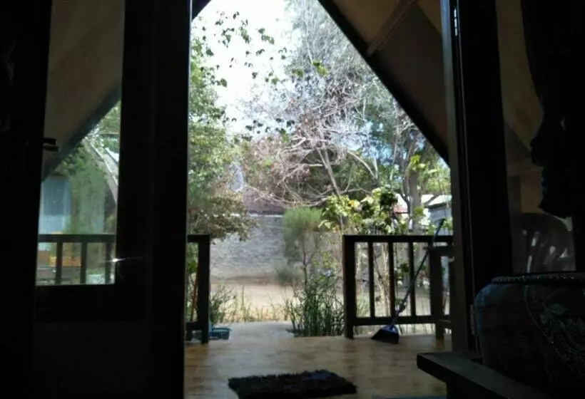 ペンション Pondok Anjani
