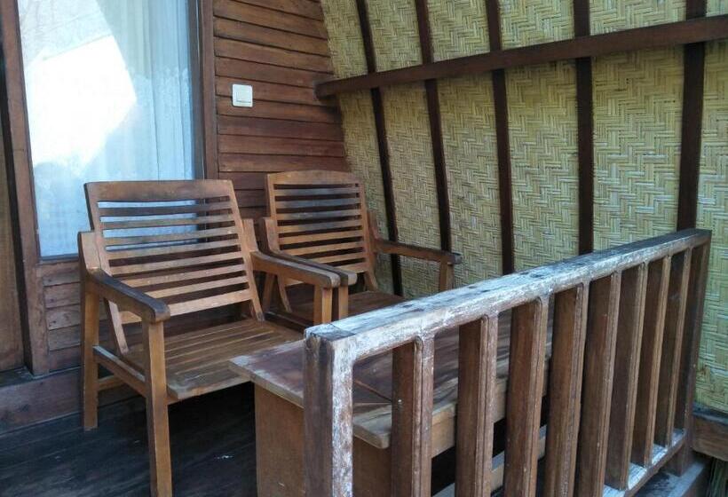 פנסיון Pondok Anjani