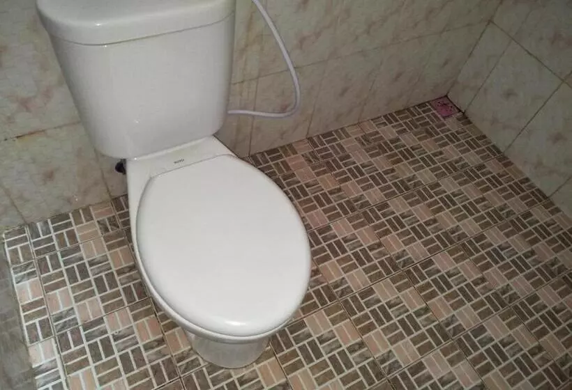 ペンション Pondok Anjani