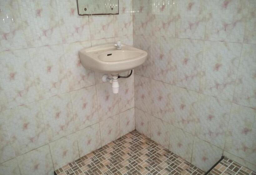 פנסיון Pondok Anjani