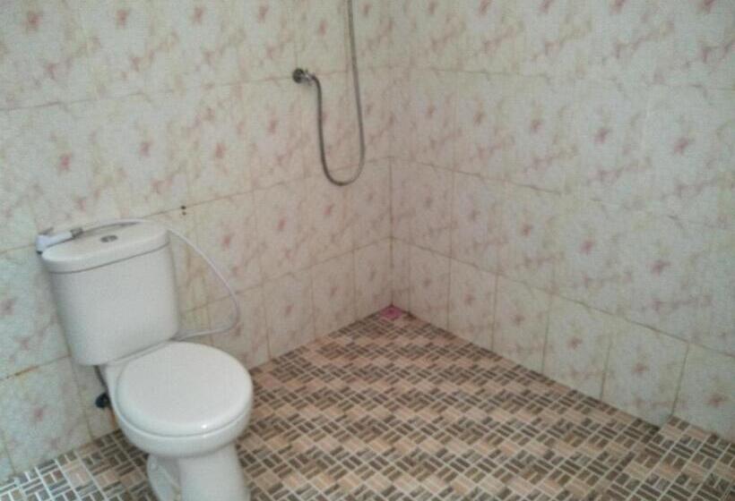 פנסיון Pondok Anjani