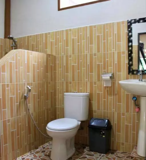 Majatalo Thomas  Retreat Bukit Lawang