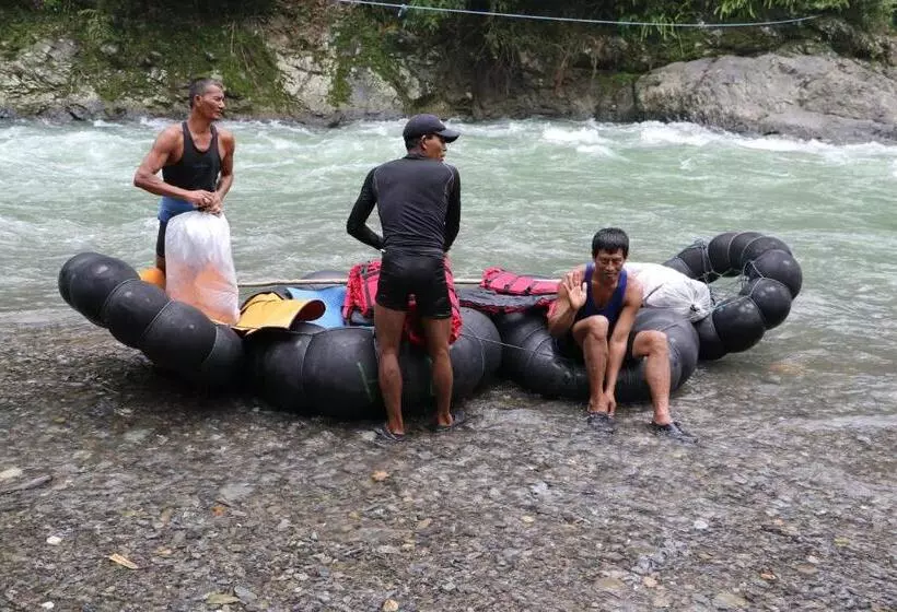 Majatalo Thomas  Retreat Bukit Lawang