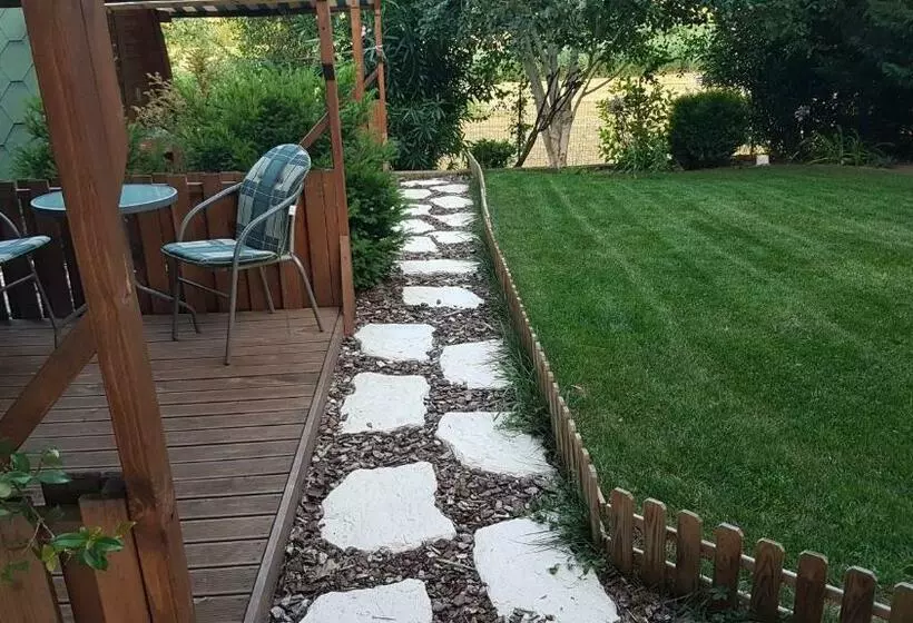 Asso Bed & Breakfast