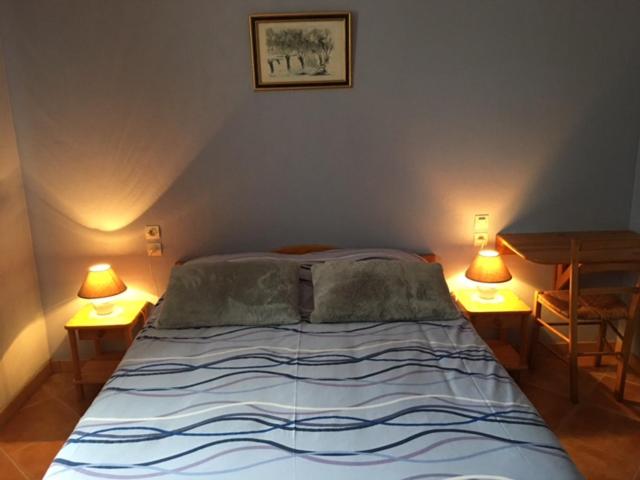 ベッドアンドブレックファースト Les Chambres D Ebalet