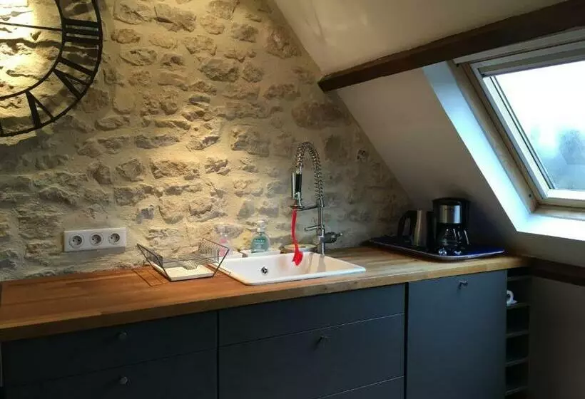 Aamiaismajoitus (B&B) Studio Des Perriots