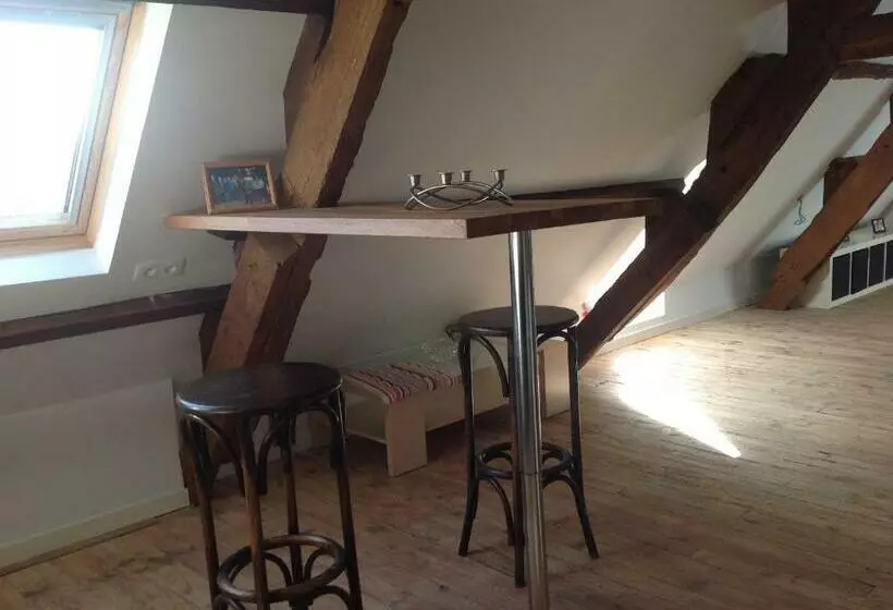 Aamiaismajoitus (B&B) Studio Des Perriots