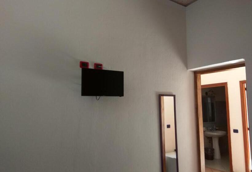 ペンション Entula