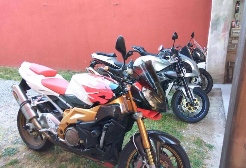 ペンション Entula