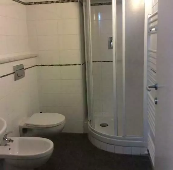 ユースホステル La Dolce Vita