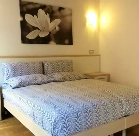 ユースホステル La Dolce Vita