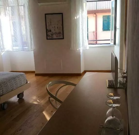 ユースホステル La Dolce Vita