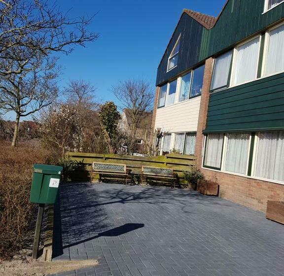 Bed and Breakfast Logies De Sering Texel