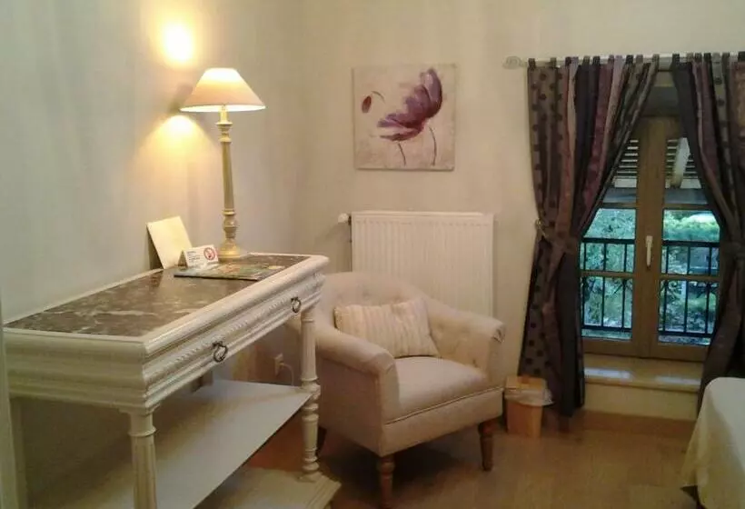 ベッドアンドブレックファースト Le Repos Coquelicot