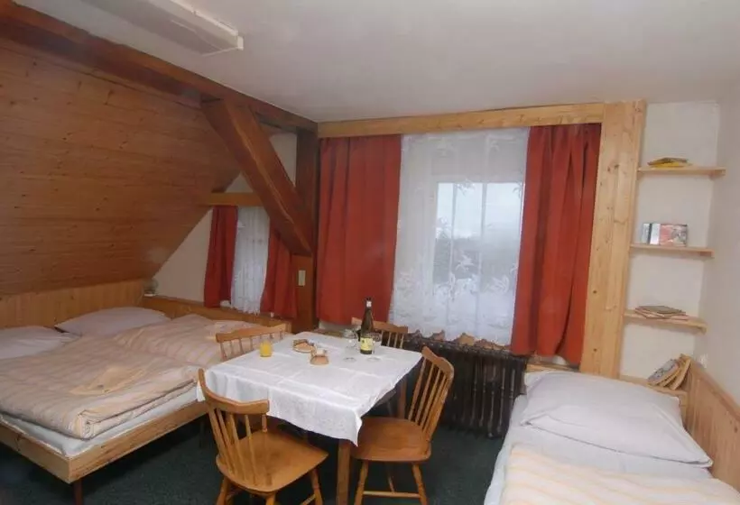 Horský Hotel Arnica