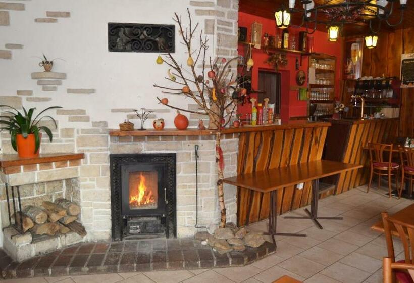 Horský Hotel Arnica