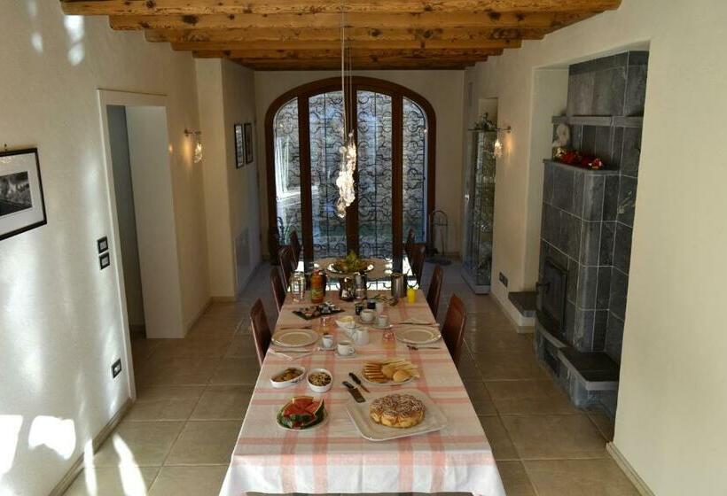 צימר Casale La Rocchetta