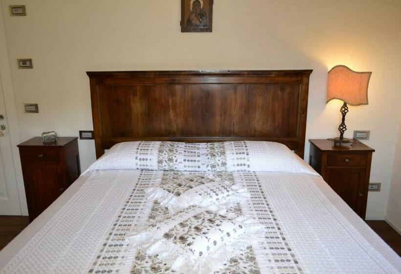 צימר Casale La Rocchetta