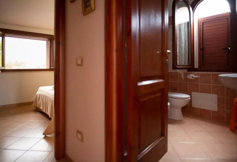 ホテル Agriturismo I Doni Del Mandorlo