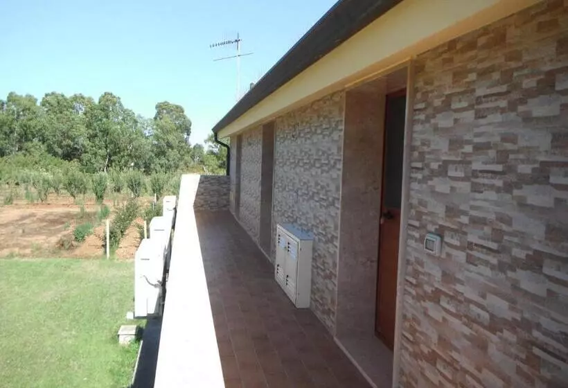 ホテル Agriturismo I Doni Del Mandorlo