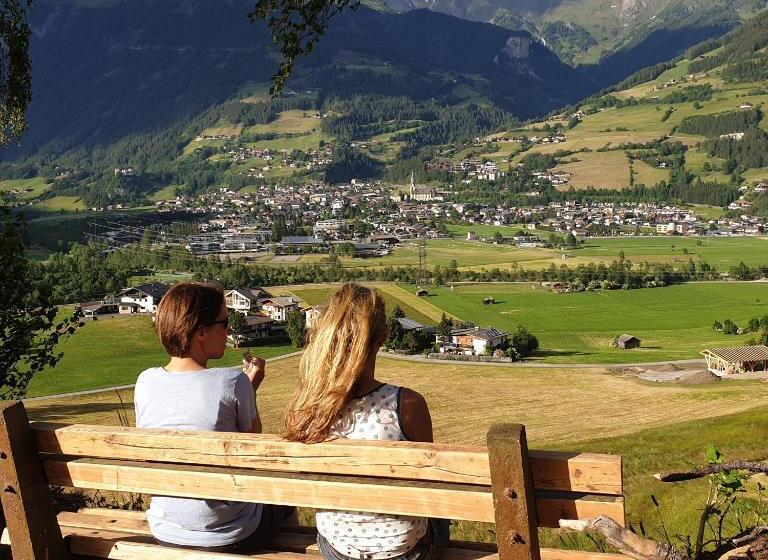 Отель Pongitzerhof