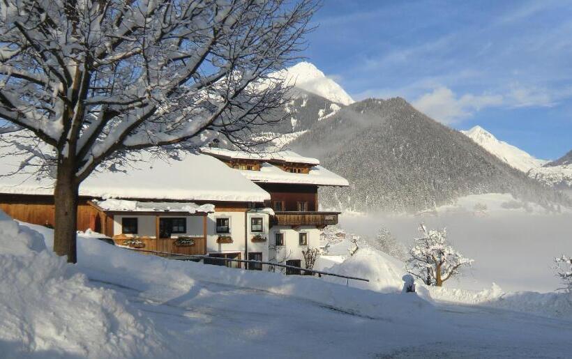 Отель Pongitzerhof