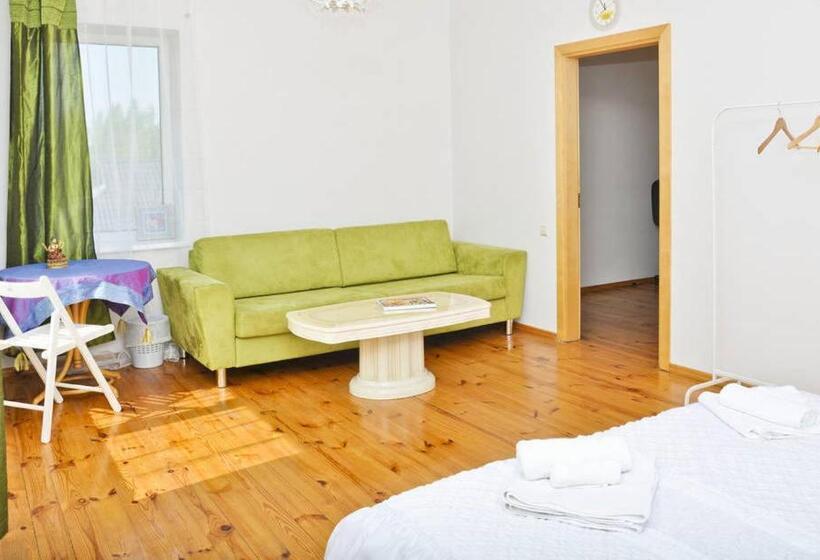 بنسيون Irena Family House