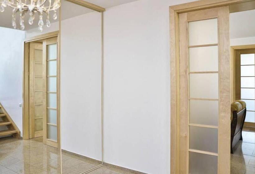 بنسيون Irena Family House