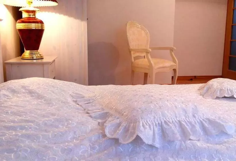 Majatalo Irena Family House