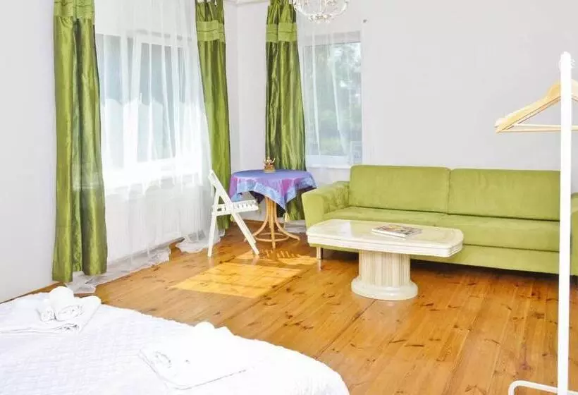 Majatalo Irena Family House