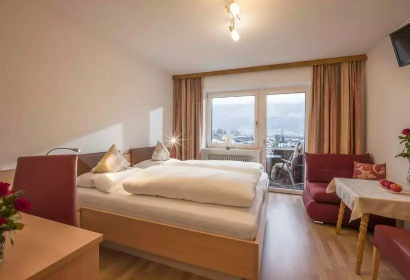 ペンション Johannishof