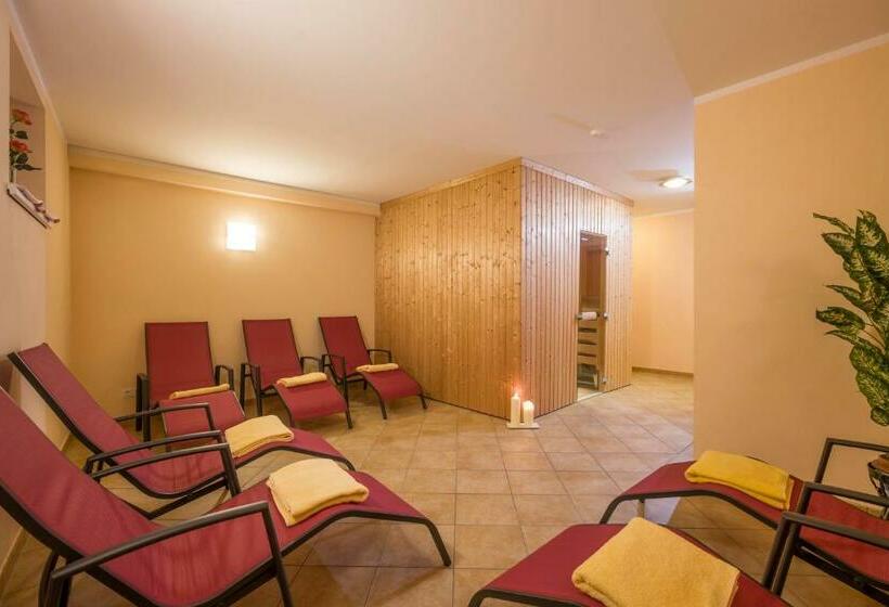 ペンション Johannishof