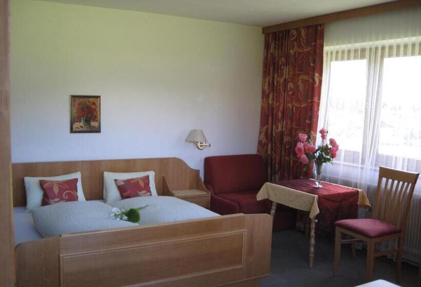 ペンション Johannishof